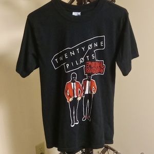 Twenty-One Pilots Emotional Roadshow Tour T Shirt